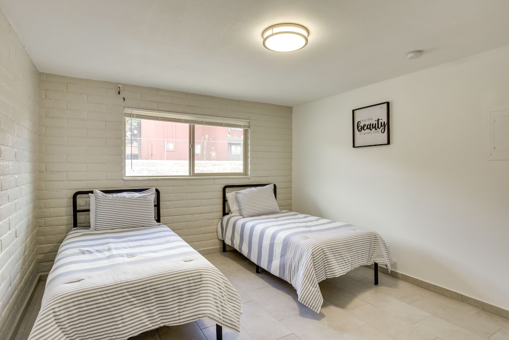 House (2 Bedrooms) photo 3