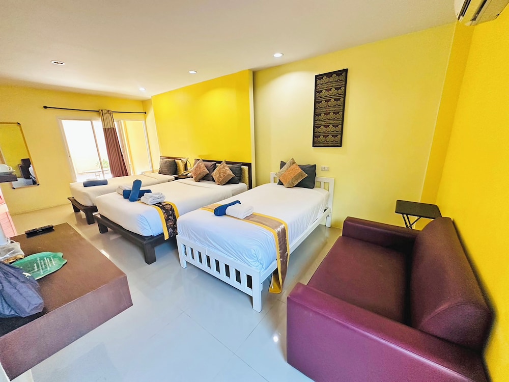Superior Room (Sleeps 4) - Photo 3