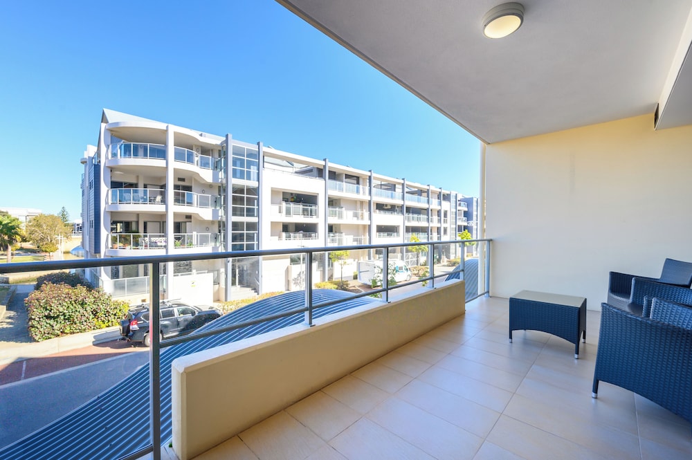 Two bedroom Palladio View - Photo 7
