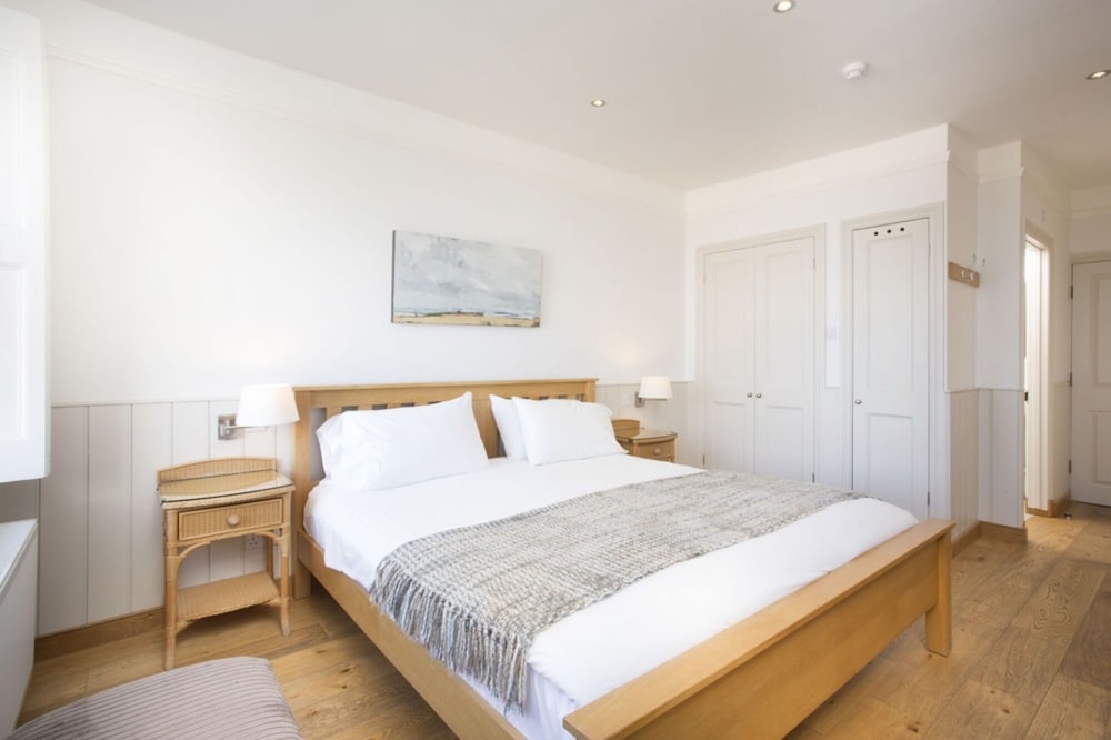 Deluxe Double Room, 1 Double Bed, Beach View photo 3