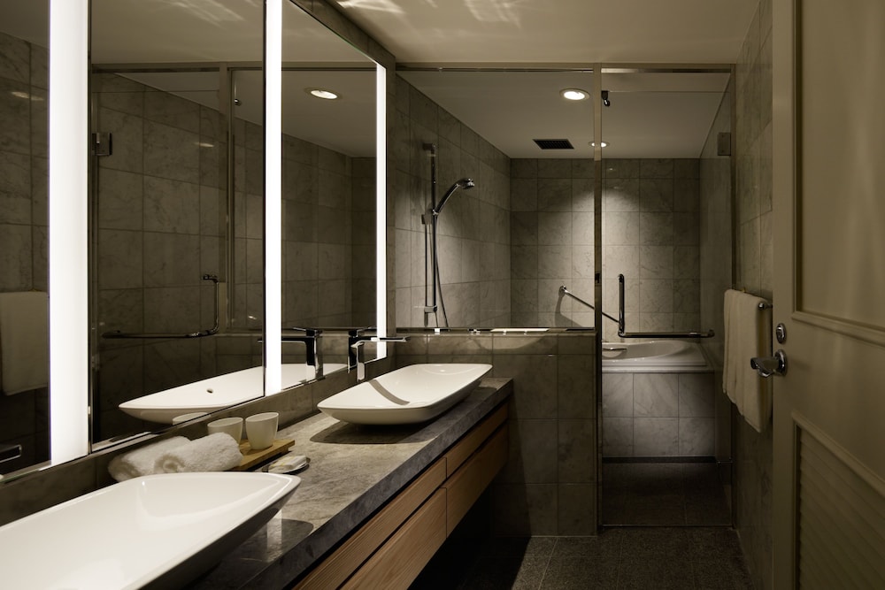 Premier Grand - Suite Twin with the Club Lounge Access (breakfast, tea, and bar time) - Photo 15