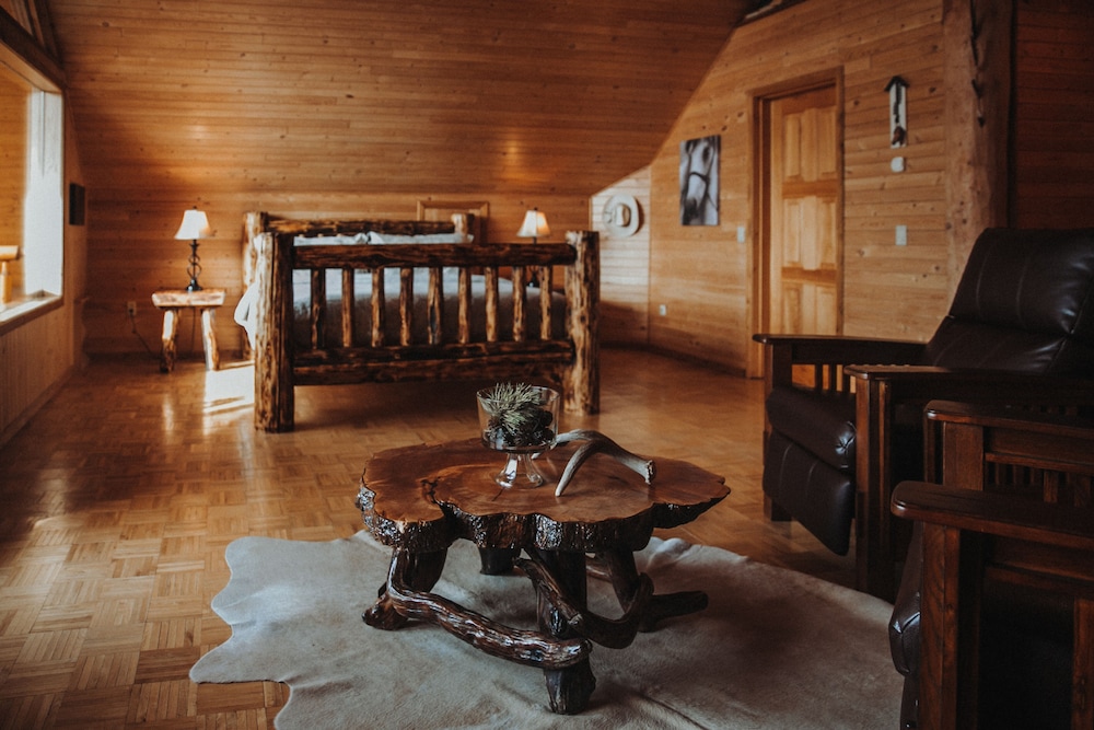 Superior Room, 1 King Bed, Non Smoking photo 1