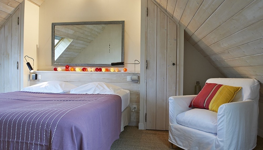 Family Suite, 2 Bedrooms - Photo 3