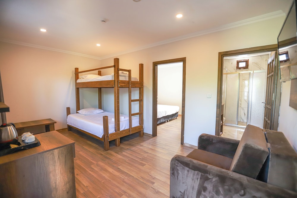 Bungalow photo 1