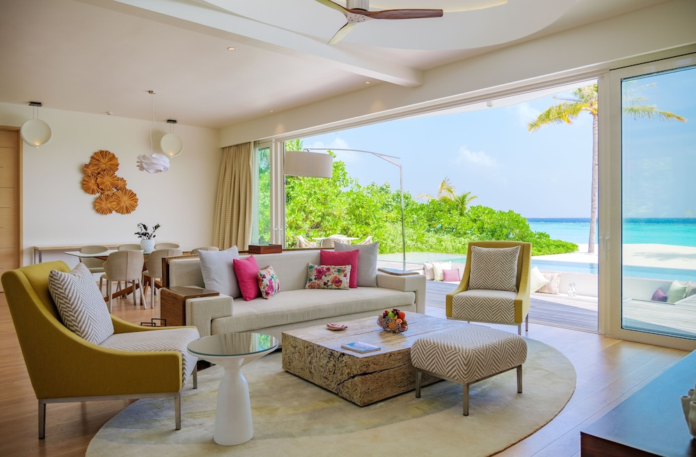 Two Bedroom Beach Residence with Pool - Photo 7