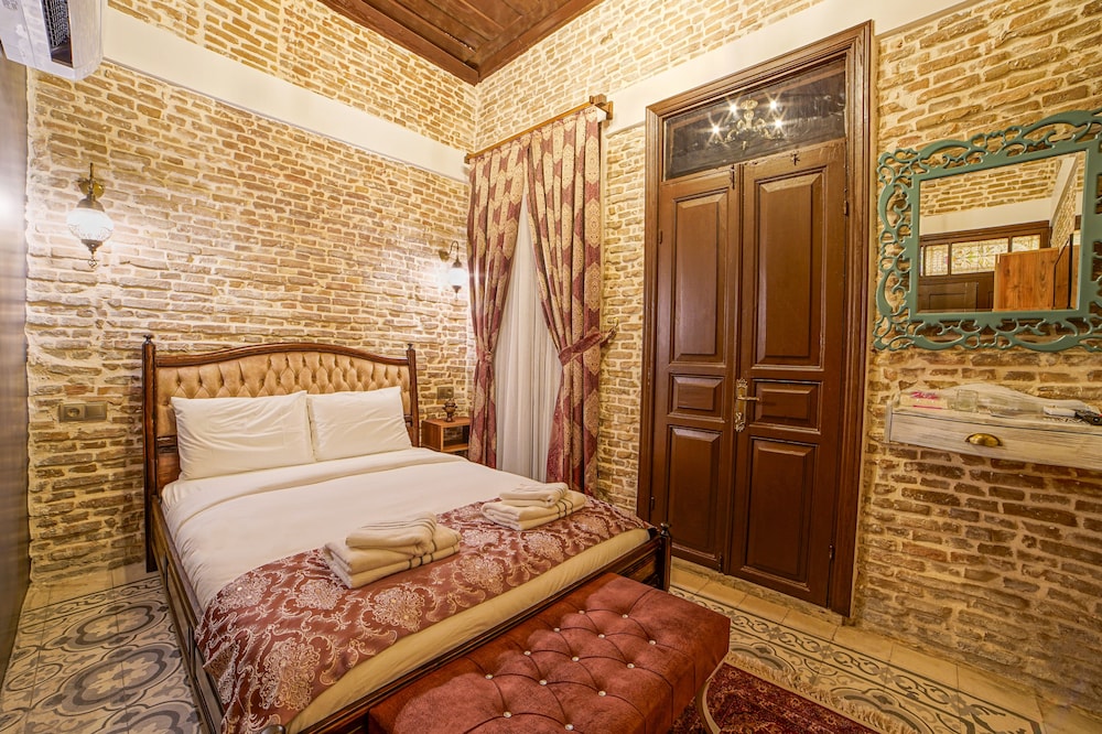 Junior Double Room