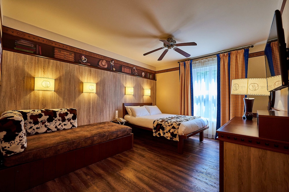 Woody's Roundup Standard Room (Trundle) - Photo 3