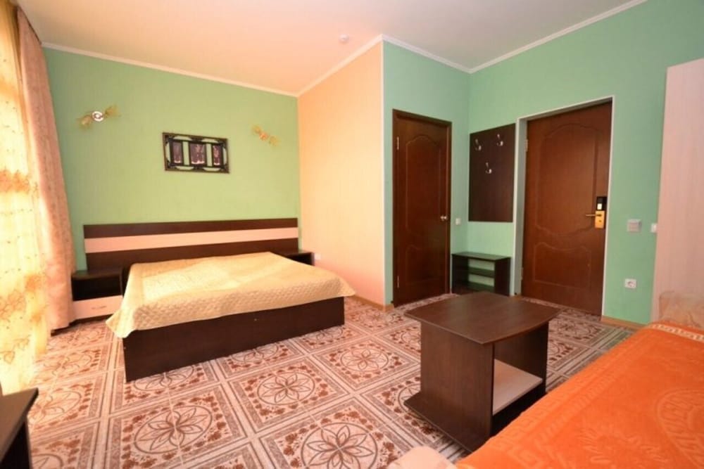 Standard Quadruple Room, Balcony photo 3