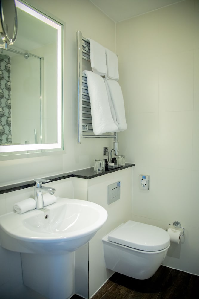 Deluxe Double Room, 1 King Bed, Ensuite - Photo 6