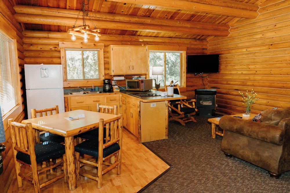 Family Cabin, Multiple Beds, Garden View