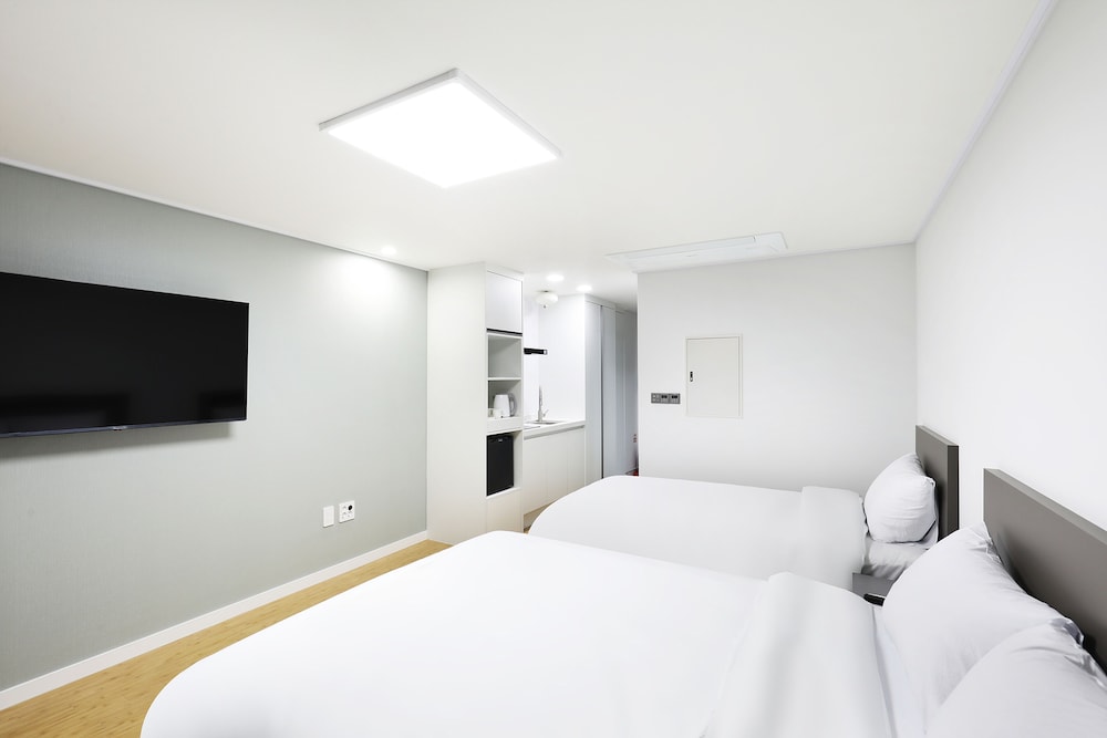 Superior Twin Room, Ocean View - Photo 1