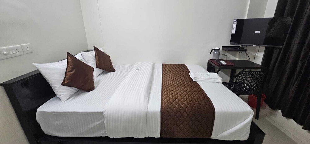 Deluxe Double Room photo 3