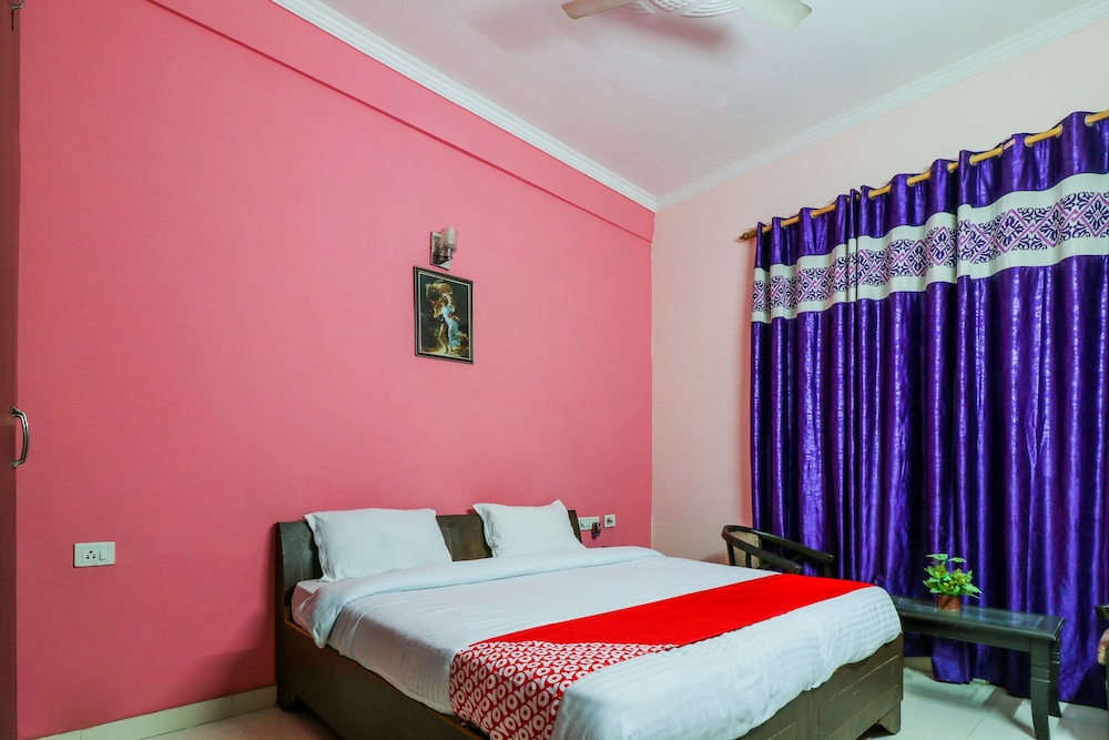 Suite, 1 King Bed photo 2