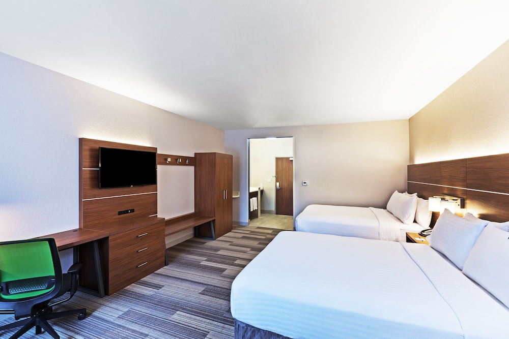 Standard Room, 2 Queen Beds, Accessible (Communications) photo 1