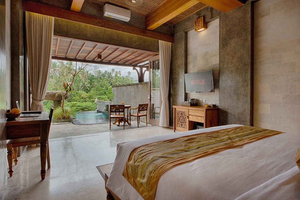 Royal Pool Suite, Valley View photo 2