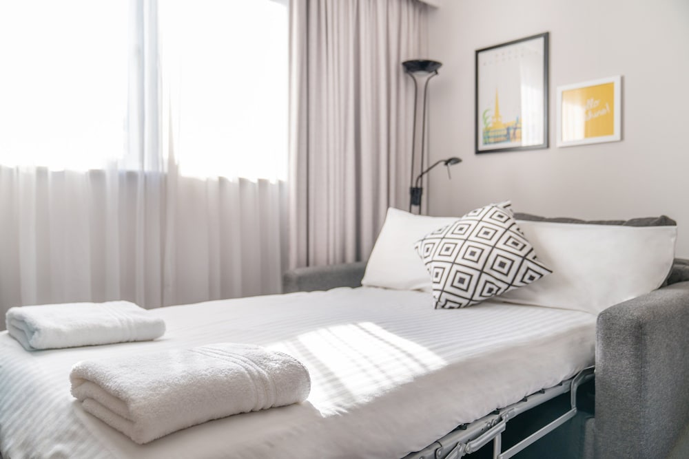 Standard Room, 1 Queen Bed with Sofa bed photo 1