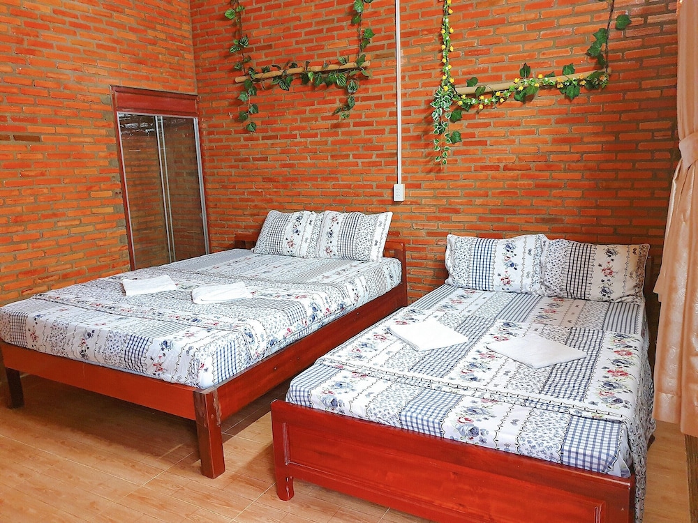 Triple Room, Garden View photo 3