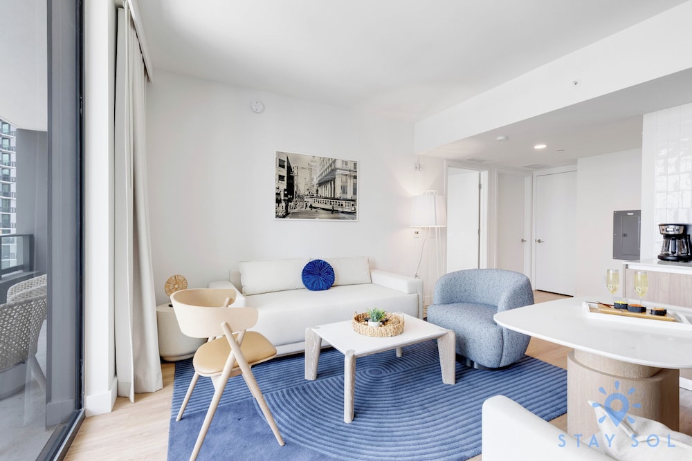 Classic Apartment, 1 Bedroom, City View photo 2