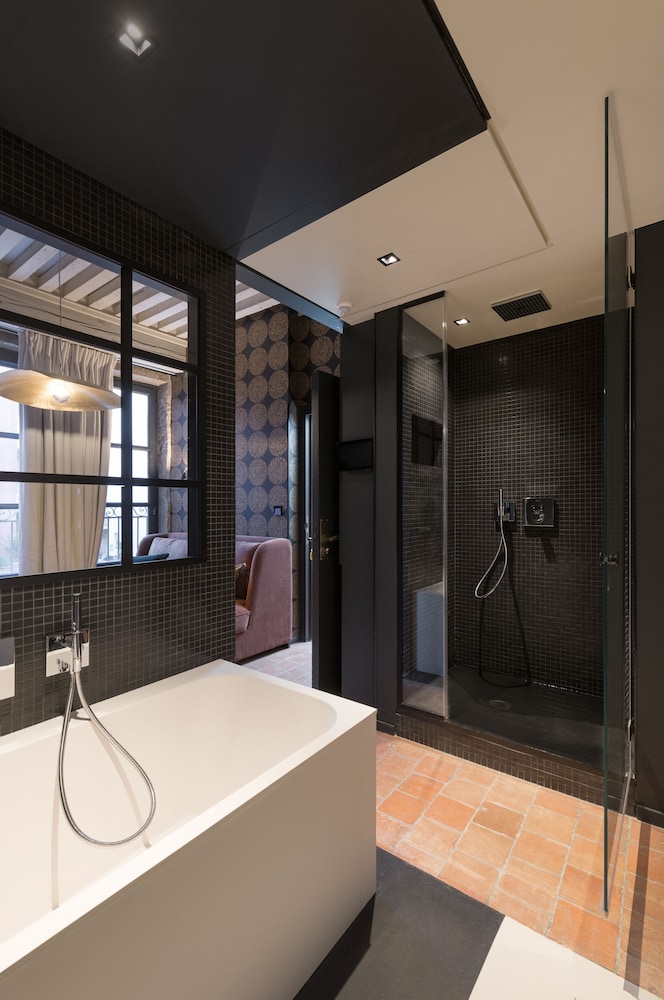 Suite Executive Ambre, 22 Rue du Boeuf 69005 Lyon photo 2