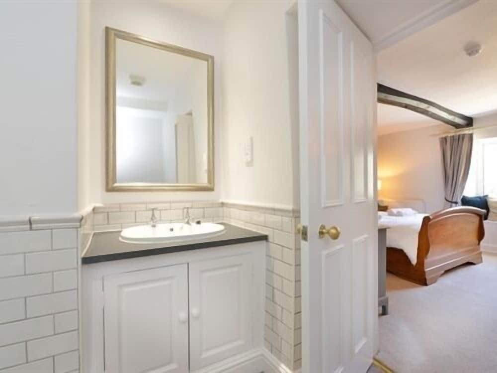 Superior Double Room, Ensuite, Garden View photo 2