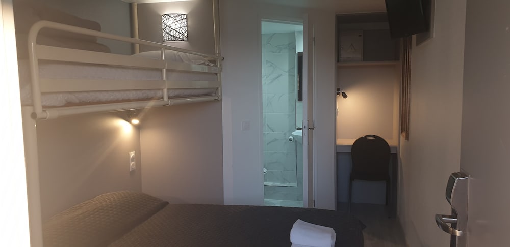Triple Room photo 2