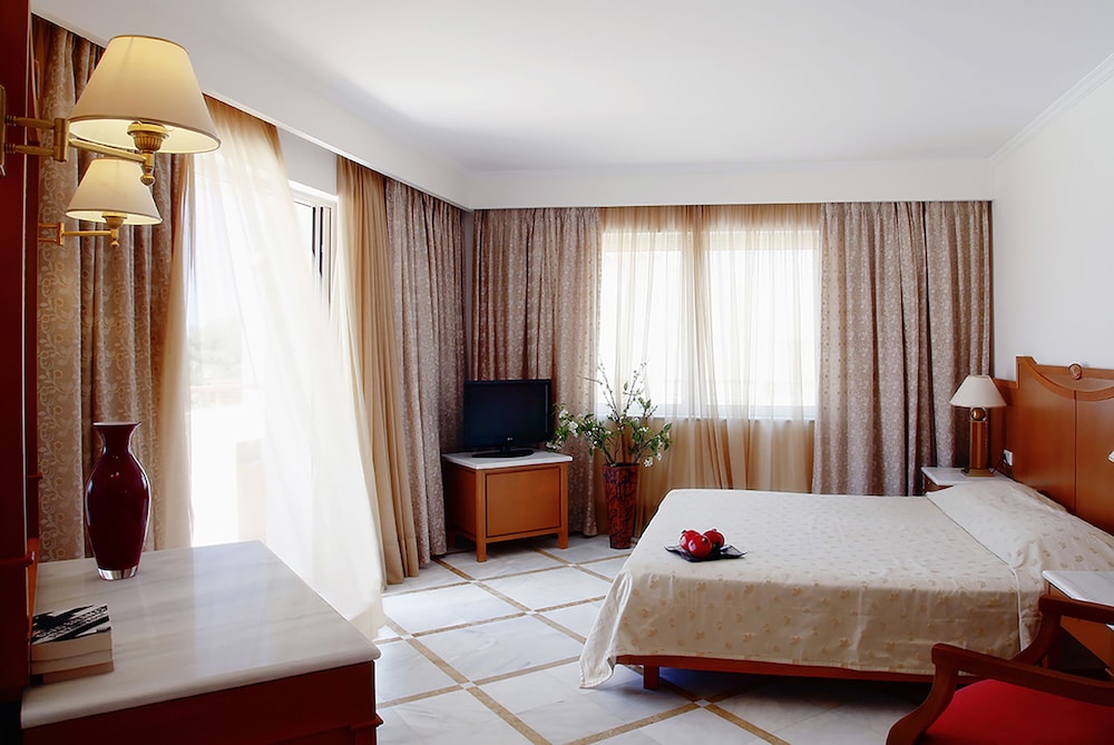 Suite, 1 Bedroom photo 2