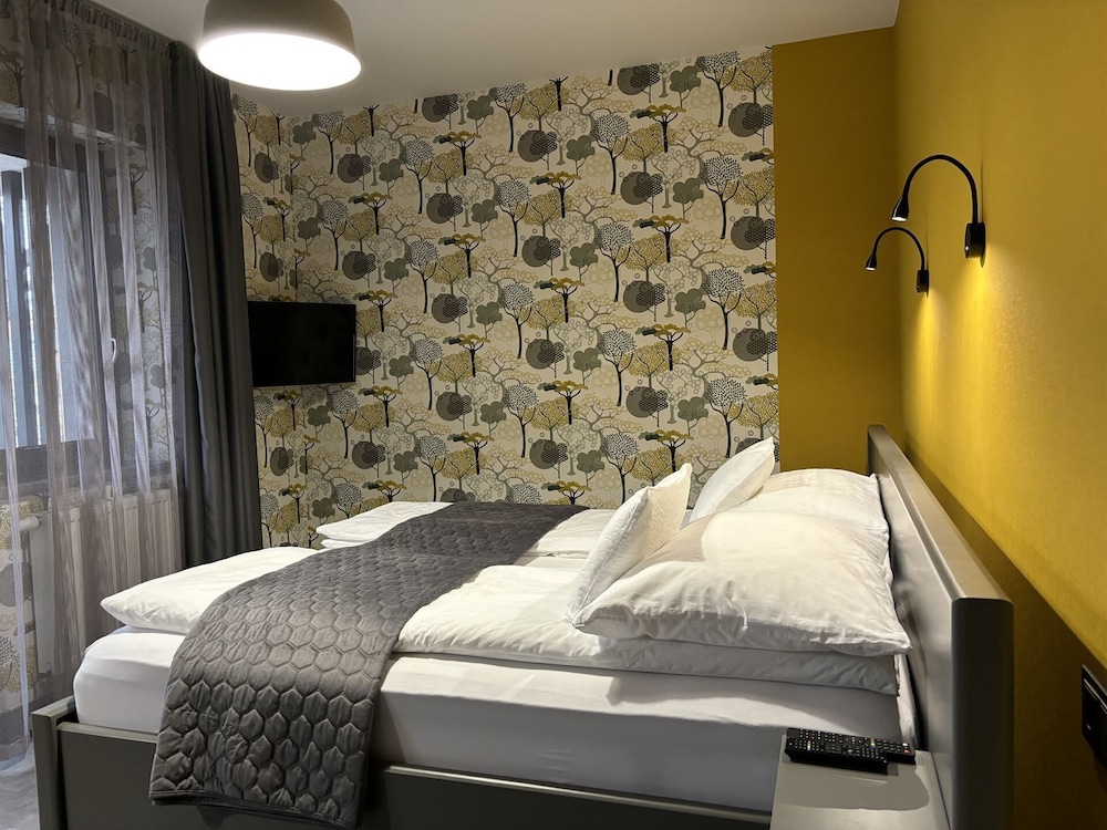 Standard Double or Twin Room photo 3