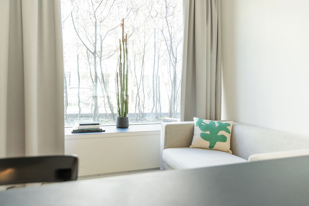 Design Triple Room thumbnail 6
