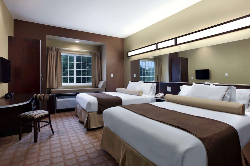 Room, 2 Queen Beds, Non Smoking (Visual/Hearing Impaired)