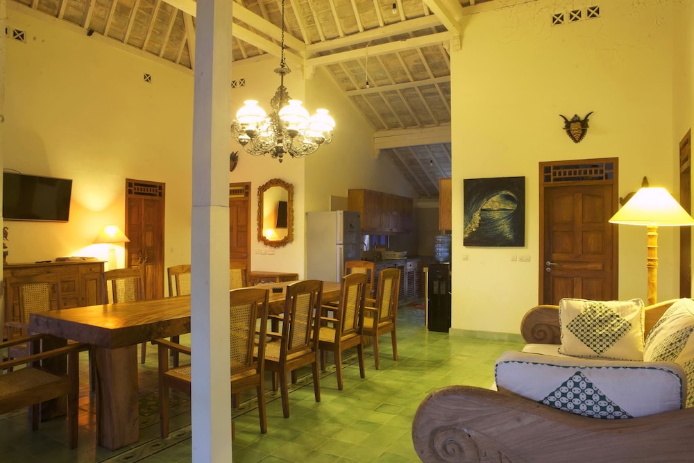 Exclusive Villa photo 2