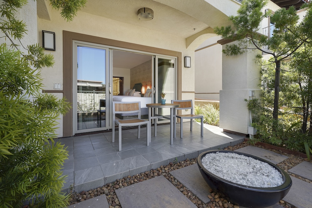 Fire Pit Junior Suite photo 3