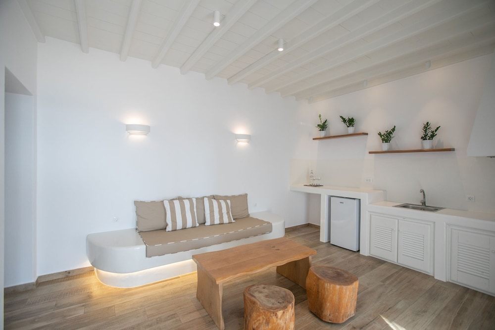 Suite, Sea View photo 2