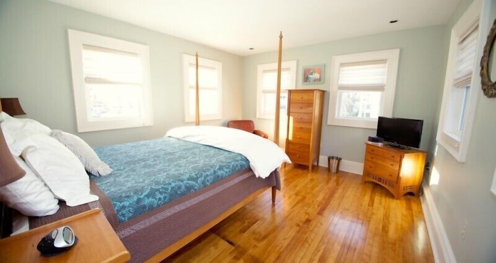 The Master Suite photo 3