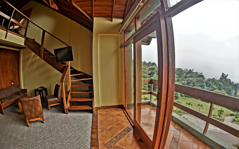 Family Suite - Photo 2