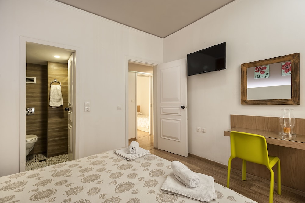Apartment, 2 Bedrooms, Balcony