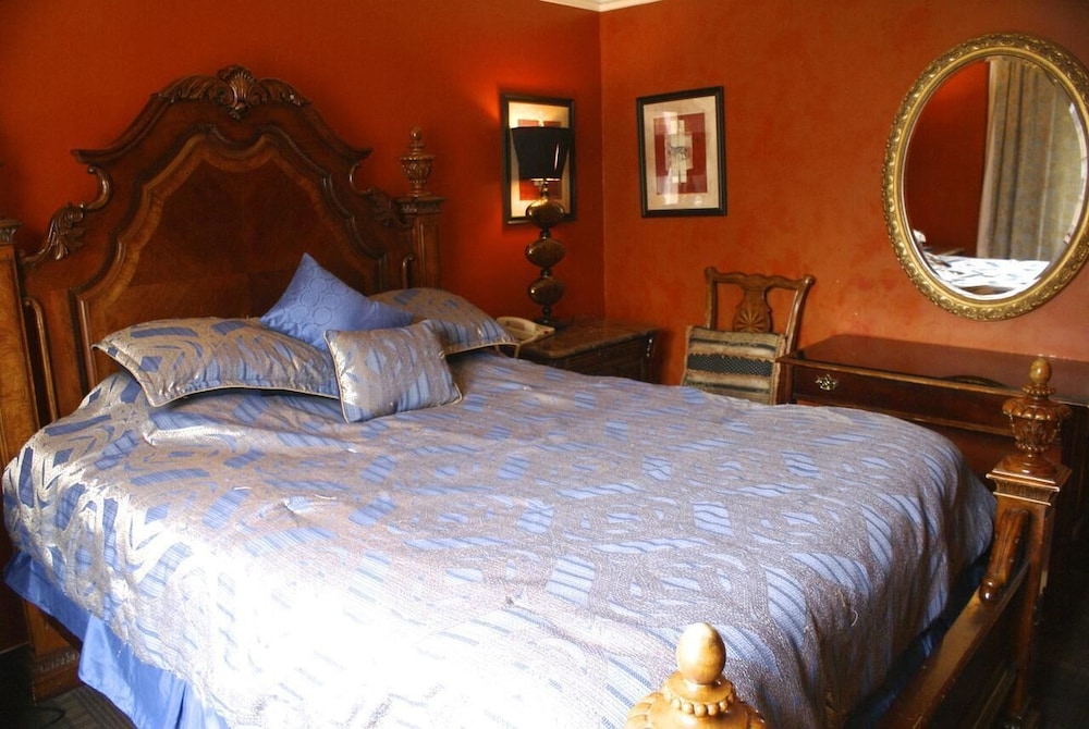 Luxury Room, 1 King Bed photo 1