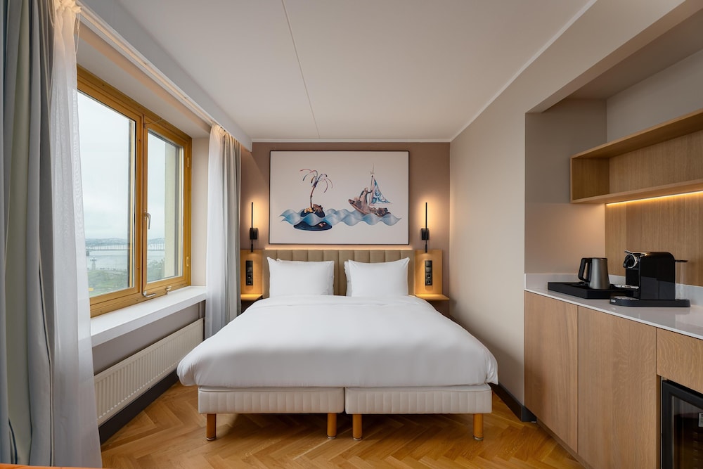 Superior Room (Riverside) - Photo 2