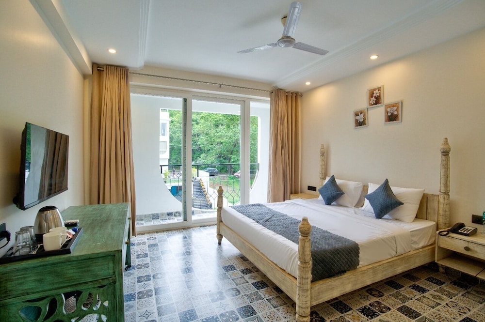 Deluxe Suite