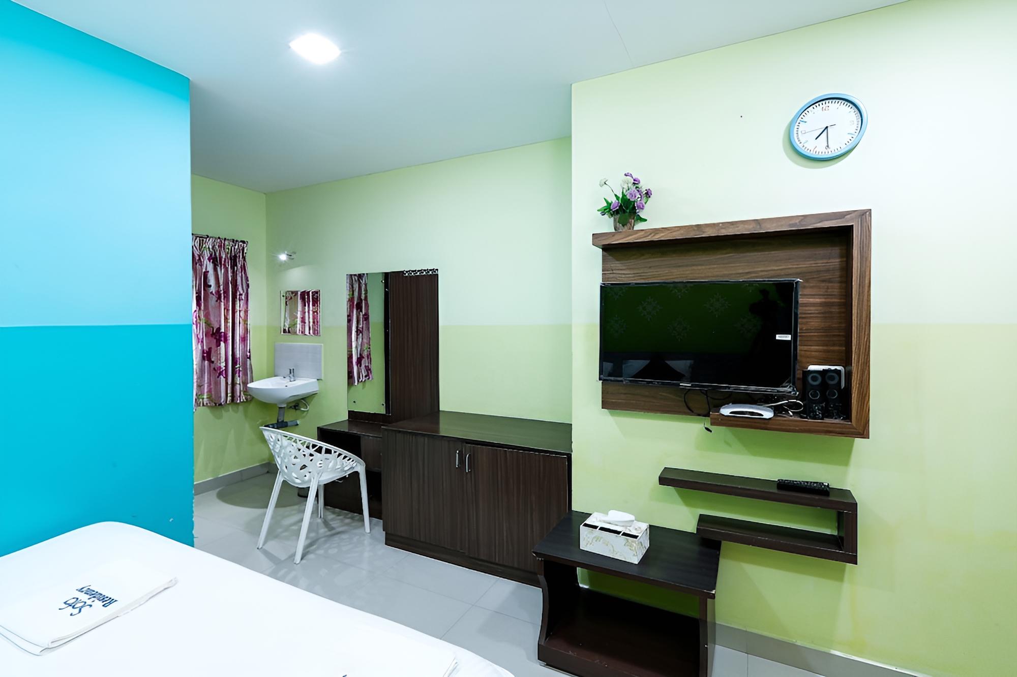 Deluxe Double Room photo 2