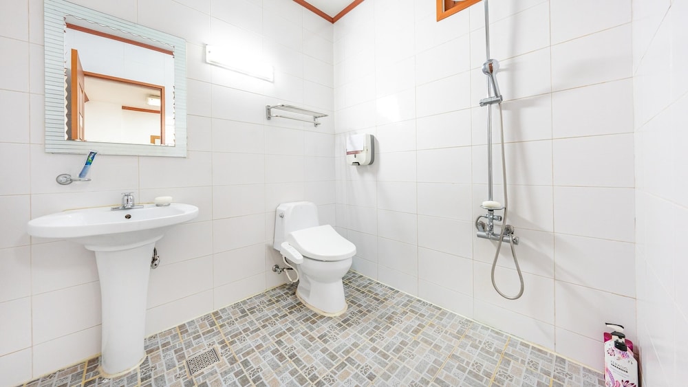 Basic Room, 1 Bedroom (Kids6) - Photo 16