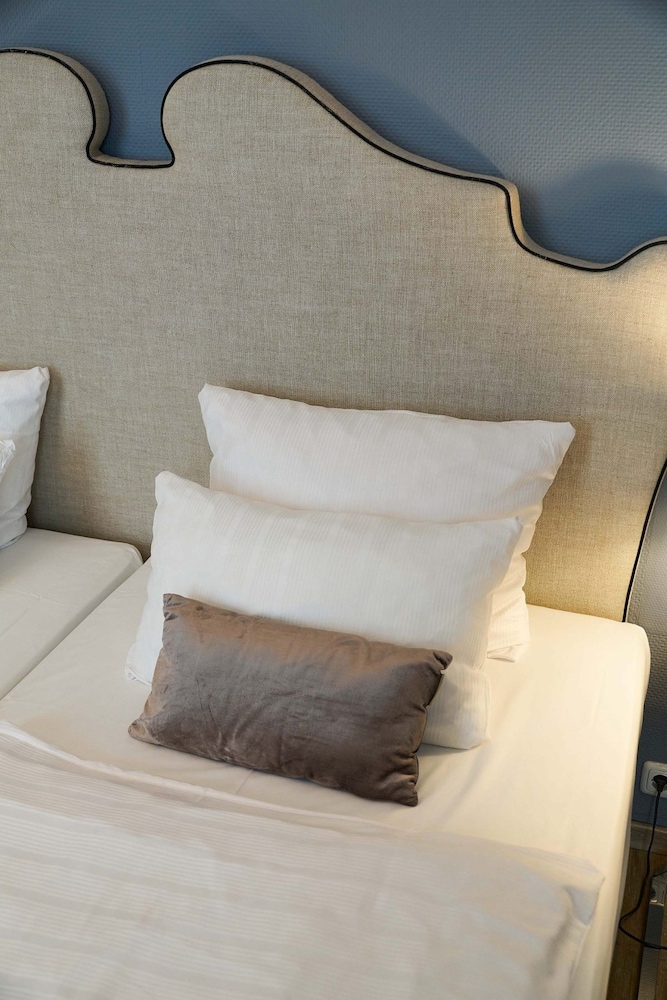 Standard Double Room/ Twin Room - Photo 7