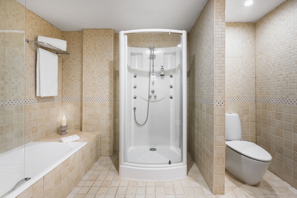 Junior Suite, Sea View (Single Use) - Photo 7