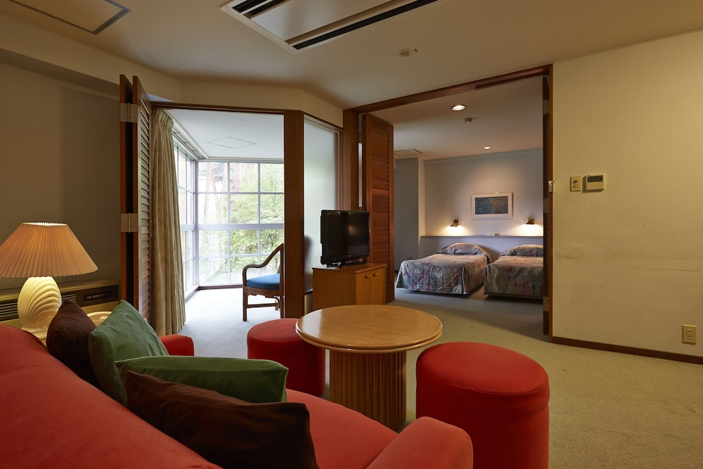 Family Quadruple Room, 2 Bedrooms, No Pet Permitted photo 2