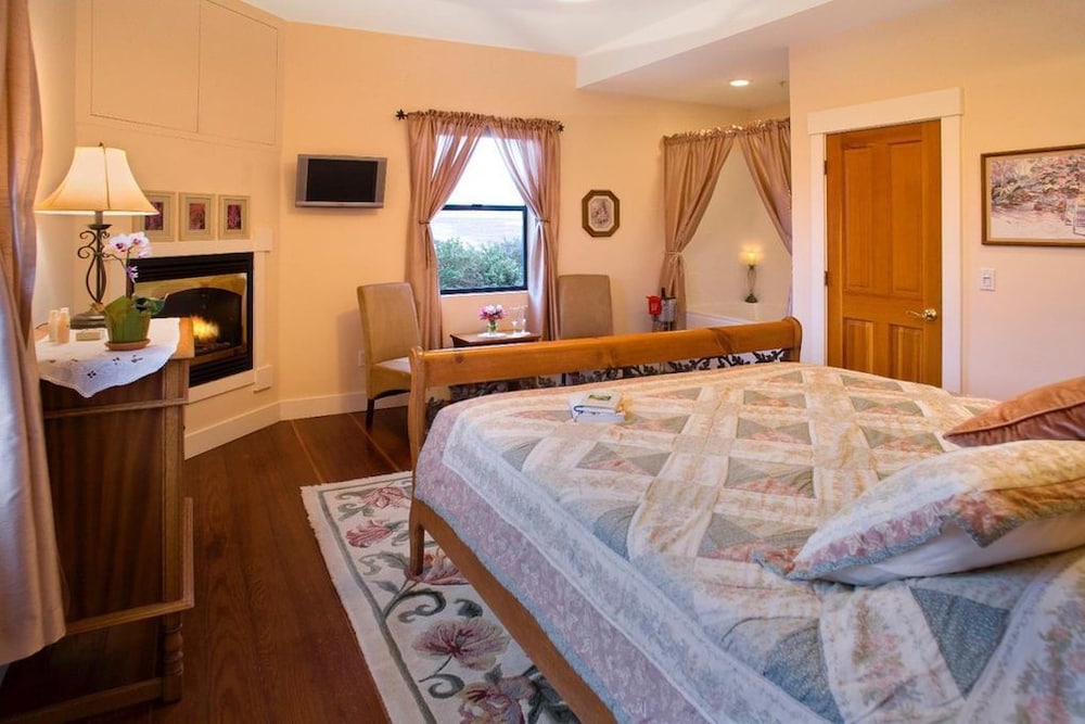 Heather Room photo 2