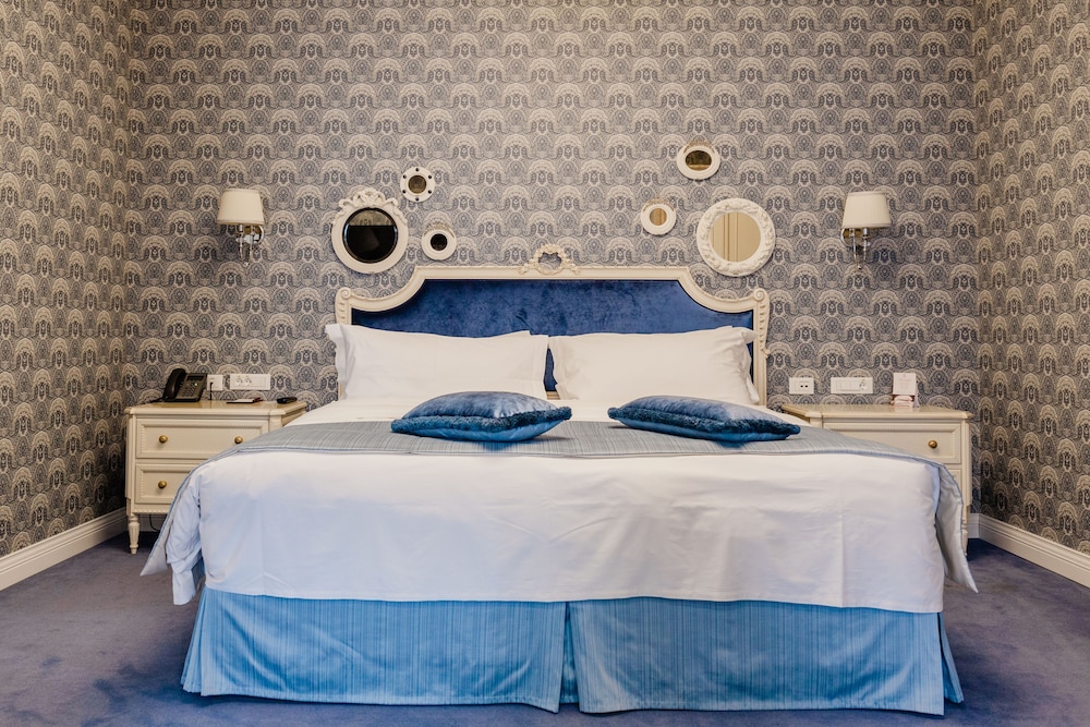 Signature Suite photo 2