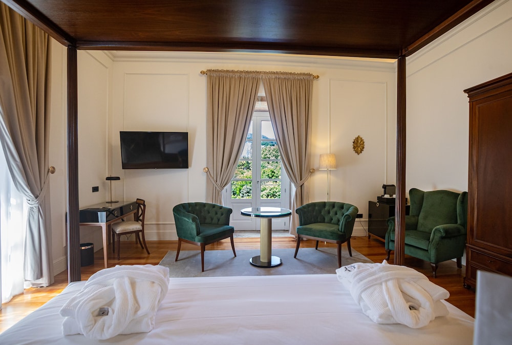 Solar Premium Tower Suite - Photo 6