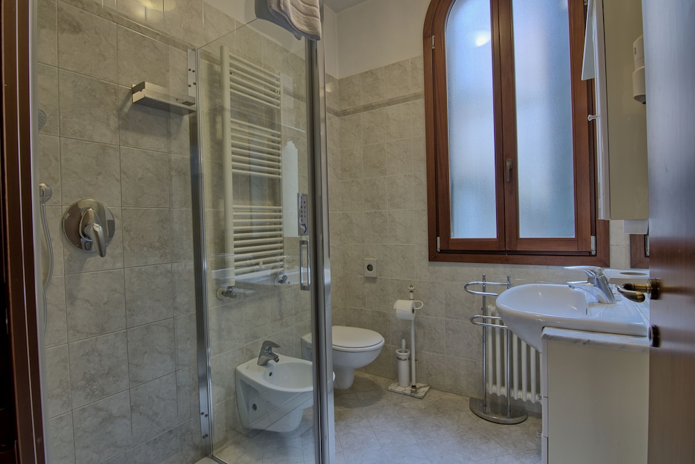 Apartment, 2 Bedrooms, Terrace (Calle Lunga Santa Maria Formosa) photo 3