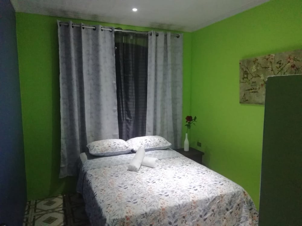 Room, 1 Queen Bed, Non Smoking photo 3