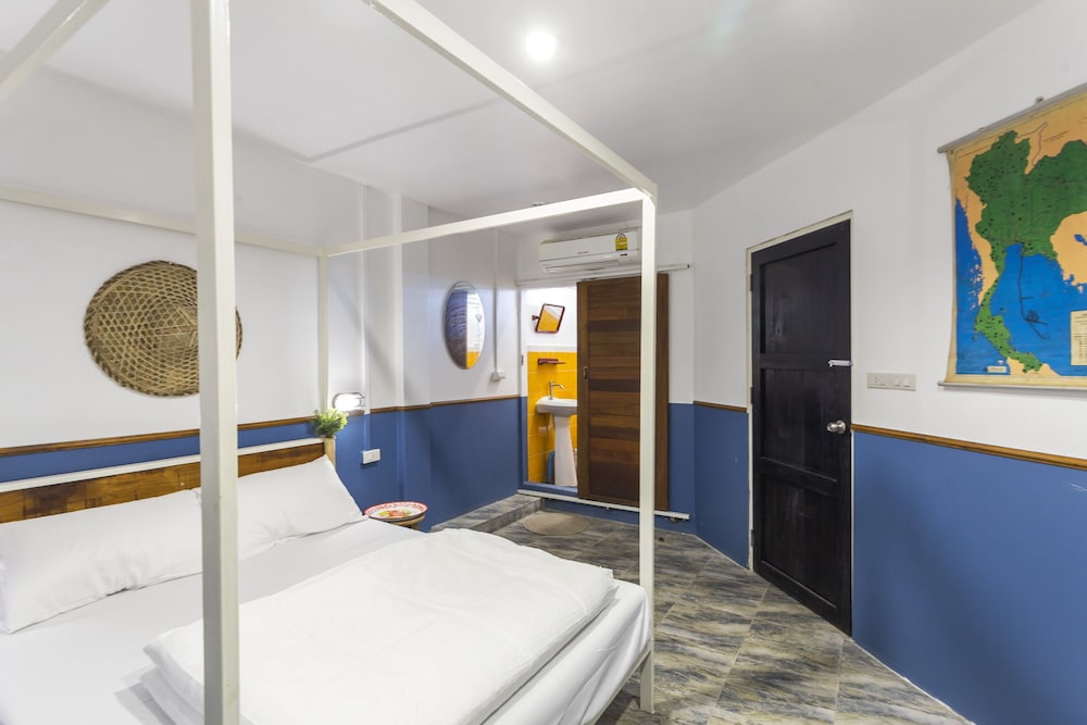 Basic Double Room Single Use, 1 Double Bed photo 1