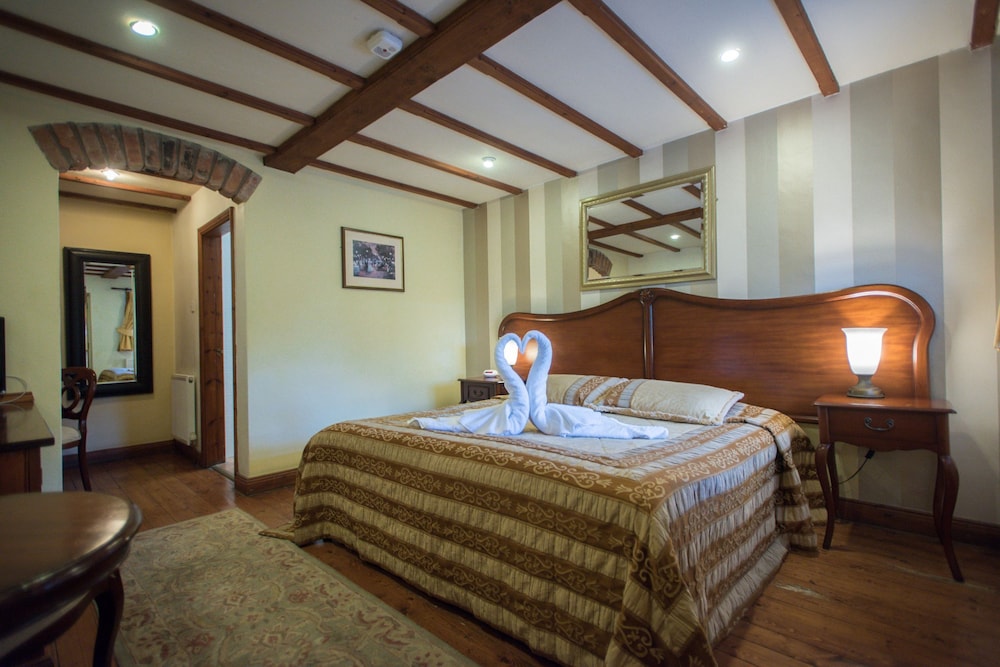 Double or Twin Room photo 2